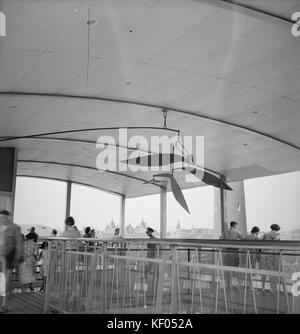Mobilen Kunst Hangen Stockfoto Bild 30556788 Alamy