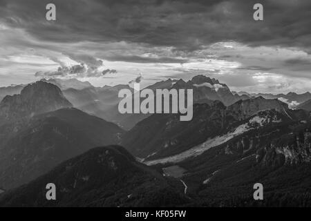 Mangart im Sommer 2017 Stockfoto