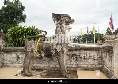 Besuch der Luang Temple in Lampang Stockfoto