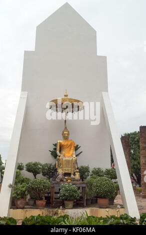 Besuch der phitsanulok Tempel Stockfoto