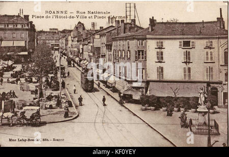 Lafay Besacier ROANNE Rue Nationale Place de l'Hotel de Ville et Le Place d'Armes Stockfoto