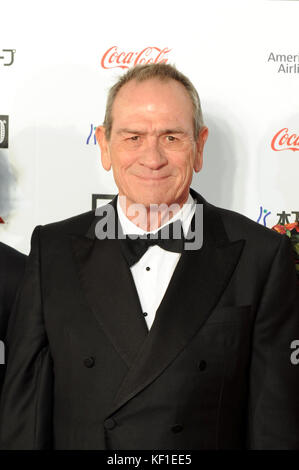 Tokio, Japan. 25 Okt, 2017. Schauspieler und Regisseur Tommy Lee Jones nimmt am roten Teppich des 30. Tokyo International Film Festival als Präsident der Internationalen Jury At Roppongi Hills in Tokio am 25.10.2017. Credit: Hiroko Tanaka/Alamy leben Nachrichten Stockfoto