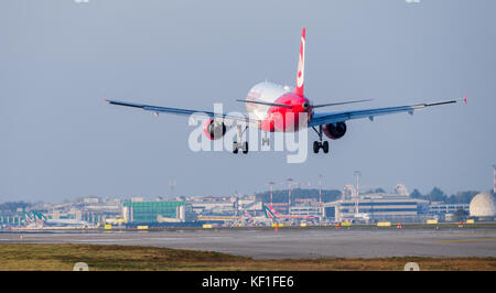 Deutschlands größte Fluggesellschaft, Air Berlin, Insolvenz im Oktober 2017, Tausende Arbeitsplätze in Gefahr. Stockfoto