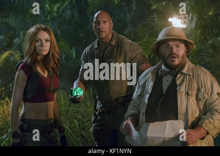 Jumanji: Willkommen im Dschungel ist eine bevorstehende Amerikanische 3D Action Adventure Film unter der Regie von Jake Kasdan und von Chris McKenna, Erik Sommers, Scott Rosenberg und Jeff Pinkner geschrieben. Dieses Foto ist nur für den redaktionellen Gebrauch bestimmt und unterliegen dem Copyright der Film Company und/oder der Fotograf durch den Film oder die Produktion Firma zugewiesen und kann nur reproduziert durch Veröffentlichungen im Zusammenhang mit der Förderung der oben genannten Film. Eine obligatorische Gutschrift auf dem Film Firma ist erforderlich. Der Fotograf sollte auch angerechnet werden, wenn bekannt. Stockfoto