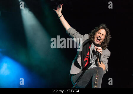 ABBOTSFORD, Kanada. 22 Okt, 2017. Britisch-amerikanische Rockband Foreigner im Abbotsford Zentrum in Abbotsford, BC, Kanada. Credit: Jamie Stockfoto