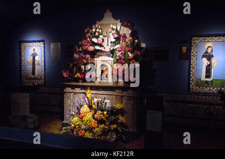 Grab der Heiligen Rosa von Lima im Monasterio de Santo Domingo in Lima Stockfoto