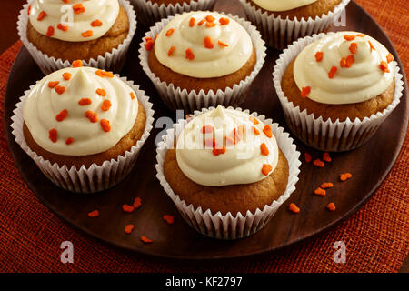 Pumpkin spice Honig Cupcakes Stockfoto