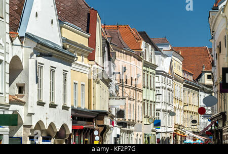 Historische Gebäude in der Altstadt von Krems an der Donau, Österreich Stockfoto