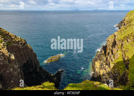 Die Klippen von neist Point, schroffen und felsigen Küste auf der Insel Skye in Schottland. Stockfoto