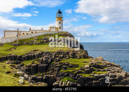 Ansicht des neist Point Lighthouse am westlichsten Punkt der Insel Skye, Schottland. Stockfoto
