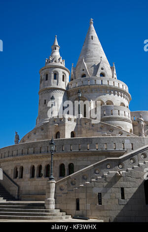 Neuromanische Türmchen Fisherman's Bastion Castle Hill Bezirk obere Buda Budapest Ungarn Stockfoto