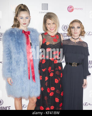 Weltpremiere von "Bienen Honig machen' während der raindance Film Festival bei Vue Leicester Square bietet: Hermine corfield, Alice Eve, Josephine de la Baume Wo: London, Vereinigtes Königreich, wenn: 23 Sep 2017 Credit: wenn.com Stockfoto