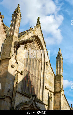 Das 11. Jahrhundert Basilika Notre Dame du Roncier in Josselin, Oust Tal im Morbihan Bretagne Frankreich. Stockfoto