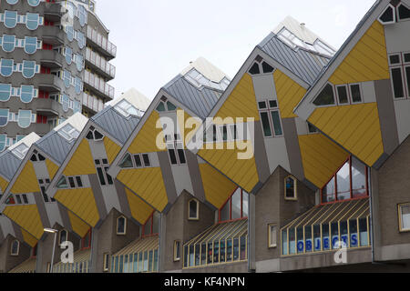 Cube Häuser sind eine Reihe von innovativen Häuser in Rotterdam und Helmond in den Niederlanden gebaut, entworfen vom Architekten Piet Blom Stockfoto