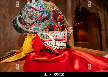 Barong Maske Plok aus Ost Java. Setia Darma Haus von Masken und Puppen, Mas, Ubud, Bali, Indonesien. Stockfoto