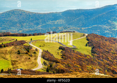 Der Col du Grand Ballon, ein Gebirgspass in den Vogesen - Elsass, Frankreich Stockfoto