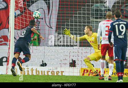 Leipzig, Deutschland. 25 Okt, 2017. dfb-pokal Fußball Match, Leipzig, 25. Oktober 2017 thiago Alcantara, Fcb 6 Uhr Ziel für 1-1 rb Leipzig - fc bayern münchen 5-6 nach Elfmeterschiessen aus dfb-pokal Fußball Match in Leipzig, 25. Oktober 2017, Saison 2017/2018 Quelle: Peter Schatz/alamy leben Nachrichten Stockfoto