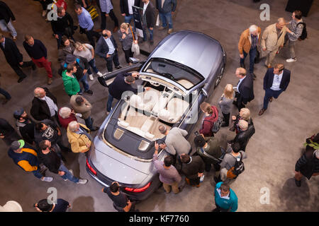 Frankfurt, Deutschland - 20. September 2017: Mercedes Benz Luxus-Cabriolet auf der Internationalen Motorshow (IAA) 2017 Stockfoto
