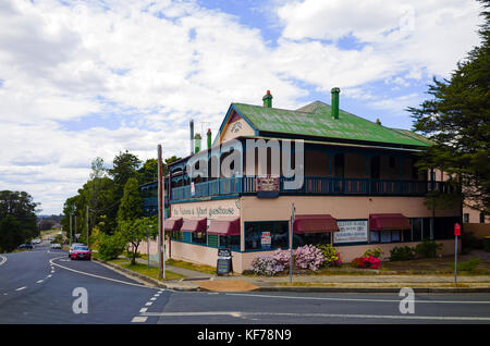 Victoria mount, Blue Mountains, New South Wales, Australien, 25. Oktober 2017: Das Victoria und Albert Gästehaus auf der Hauptstraße von Victoria. Stockfoto