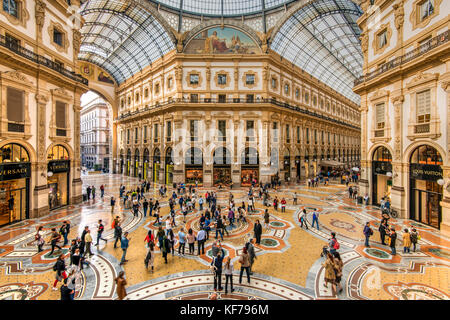Galleria Vittorio Emanuele II Shopping Mall, Mailand, Lombardei, Italien Stockfoto