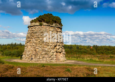 Das memorial Cairn in der Mitte des Culloden Battlesite Standort in der Nähe von Inverness, Schottland, Großbritannien Stockfoto