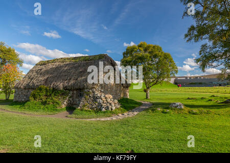 Die alte Leanach Reetdachhaus im Culloden Battlesite Standort in der Nähe von Inverness, Schottland, Großbritannien Stockfoto