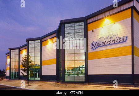 Wondersplash Water Park, Butlins Ayr, Wonderwest World Holiday Camp, Schottland, Großbritannien. Ca. 80er Stockfoto