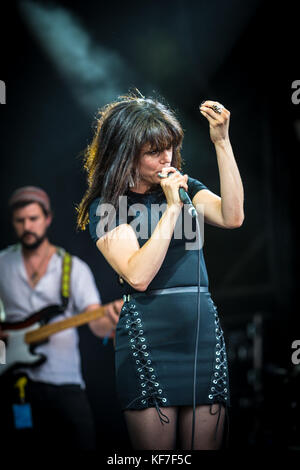 Imelda Mai führt Live im 2017 Cornbury Festival Stockfoto