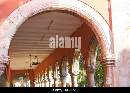 Merida city arcade Bögen von Yucatan in Mexiko Stockfoto