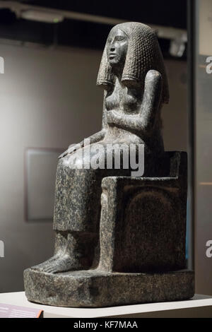 Turin. Italien. Statue der ägyptischen Prinzessin Redji. Altes Reich, 3. Dynastie (2592-2543 v. Chr.). Museo Egizio (Ägyptisches Museum). Granodiorit. Von Saqqar Stockfoto