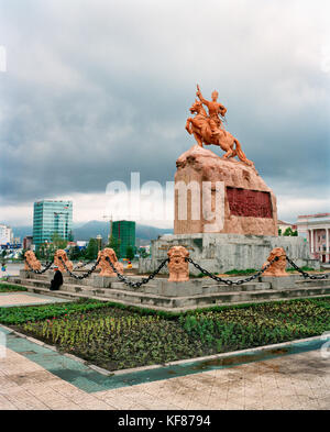 MONGOLEI, Chinggis-Khan-Statue vor bewölktem Himmel, Ulaanbaatar Stockfoto