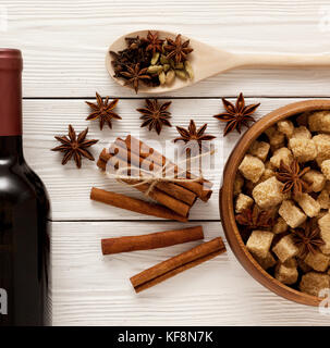 Gewürze für Glühwein Stockfoto