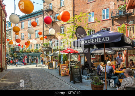 Farbigen Dekorationen auf der Straße, Quebec, Kanada Stockfoto