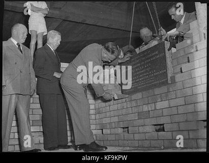 32522 Gouverneur von NSW LieutenantGeneral Sir John northcott bei Cessnock Stockfoto