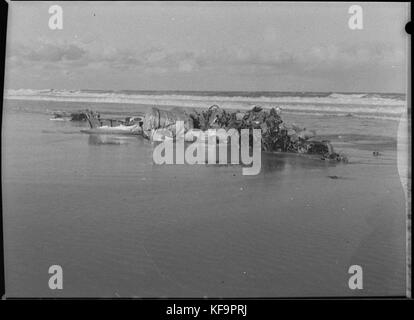 32658 Wracks der Gloster Meteor Jet fighter von williamtown am Strand 12 km nördlich von Newcastle Stockfoto