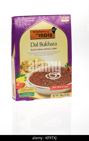 Box von Dal Buchara Schwarzes Gramm Linsen Curry readymeal Hergestellt in Indien Stockfoto