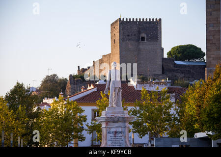 Dom Pedro V Statue, Castelo de Vide, Portugal Stockfoto