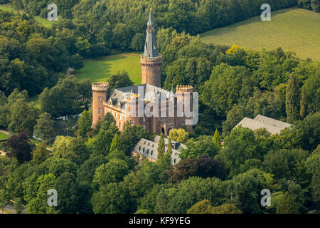 Museum Schloss Moyland, Wasserburg, Wasserburg, Wasserschloss, neugotisches Gebäude, Sammlung moderner Kunst der Brüder van der Grinten, Ziel auf der Lowe Stockfoto