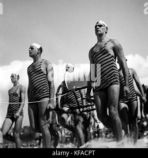 George Caddy Surf Lifesavers Stockfoto