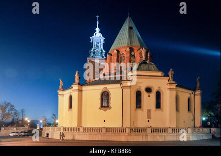 Gotische Bazylika Archikatedralna Wniebowziecia Najswietszej Marii panny ich sw Wojciecha ((die Kathedrale Basilika der Himmelfahrt der Jungfrau Maria Stockfoto