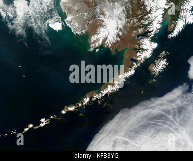 Die Aleutian Inseln und der Alaska Halbinsel sind in dieses Bild auf den 25. Mai 2006 erworben, gezeigt. Stockfoto