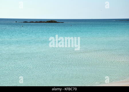 Küste in der Nähe von Porto Cesareo in Salento, Apulien, Italien Stockfoto