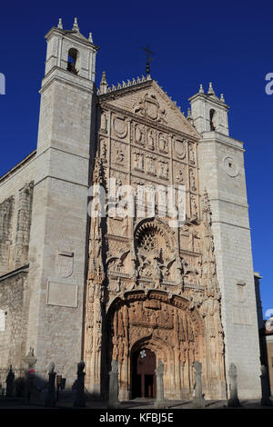 Fassade der Iglesia de San Pablo Valladolid. Kirche von San Pablo, Spanien 2017 Stockfoto