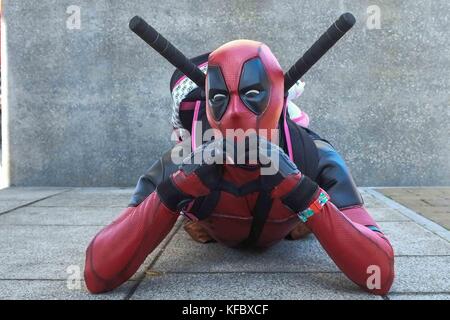 London, Großbritannien, 27. Okt 2017. Comic Con Fans kommen für den ersten Tag von MCM London Comic Con Ereignis, das in der Londoner Excel Arena gehalten wird. : Credit claire Doherty Alamy/Live-Nachrichten. Stockfoto