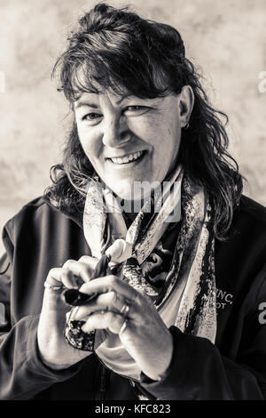 Usa, Oregon, Enterprise, Porträt von Angela Nash, die Frau von Cowboy todd Nash am Snyder Ranch zwischen Unternehmen und Joseph im Nordosten Stockfoto