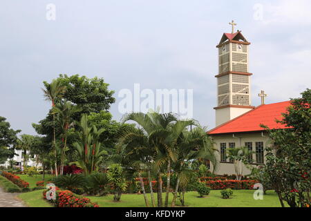 Iglesia de San Juan Bosco, Calle 470, La Fortuna, Alajuela Provinz, Costa Rica, Mittelamerika Stockfoto