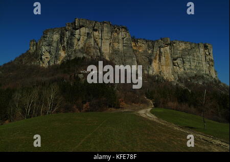 Bismantova Stein, Pietra Di bismantova Italien Stockfoto