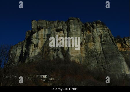 Bismantova Stein, Pietra Di bismantova Italien Stockfoto