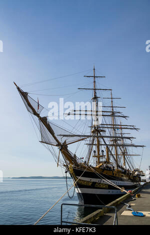 Segelschulschiff der italienischen Marine Amerigo Vespucci in Halifax, Nova Scotia, Kanada. Stockfoto