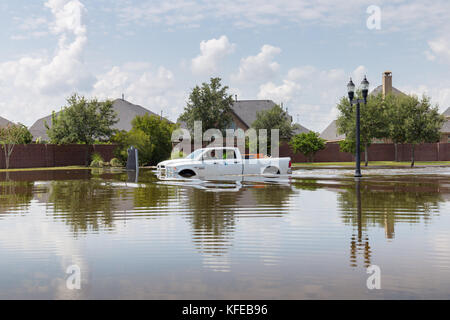 Häuser in Houston Vorort von Hurrikan Harvey 2017 überflutet Stockfoto